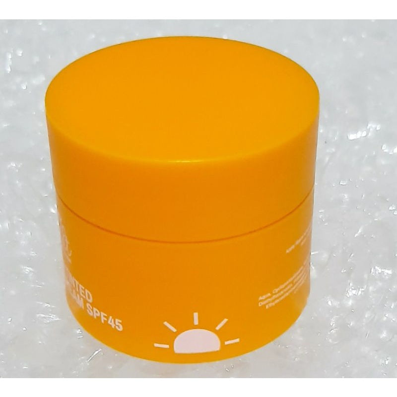 Beauty Vault Glass Skin Essentials Rejuvenating Set / Whitening Maintenance Set / MORE - 100% ORIGINAL