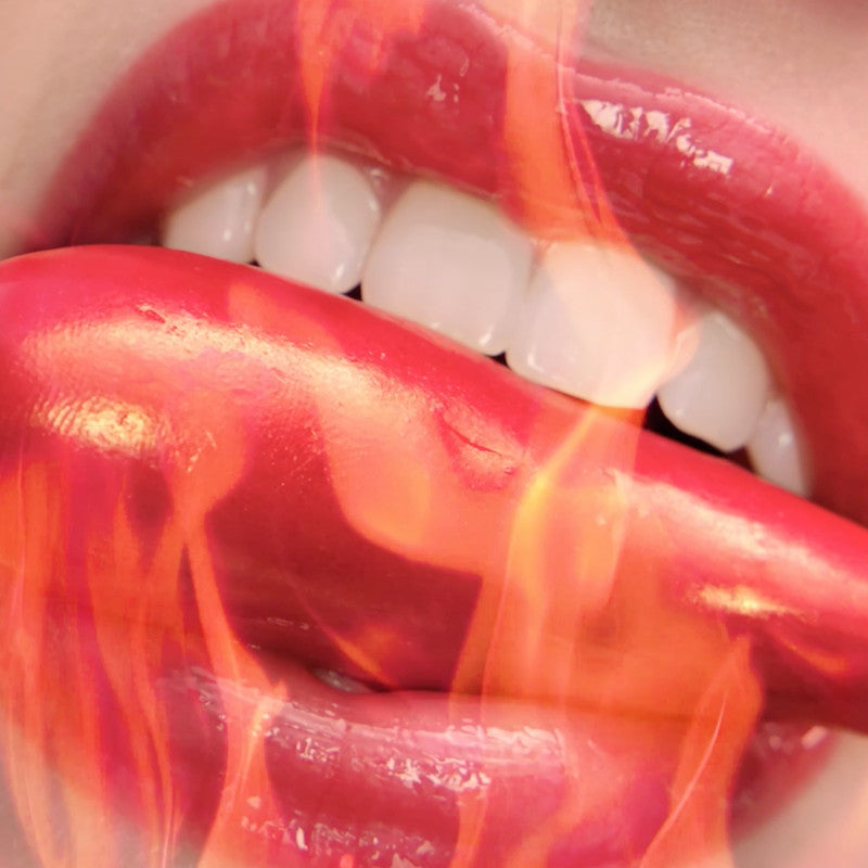 Maybelline Lifter Plump - Lip Plumping Gloss with Chili Pepper, +30% Plumper Lips, Lasting Plump